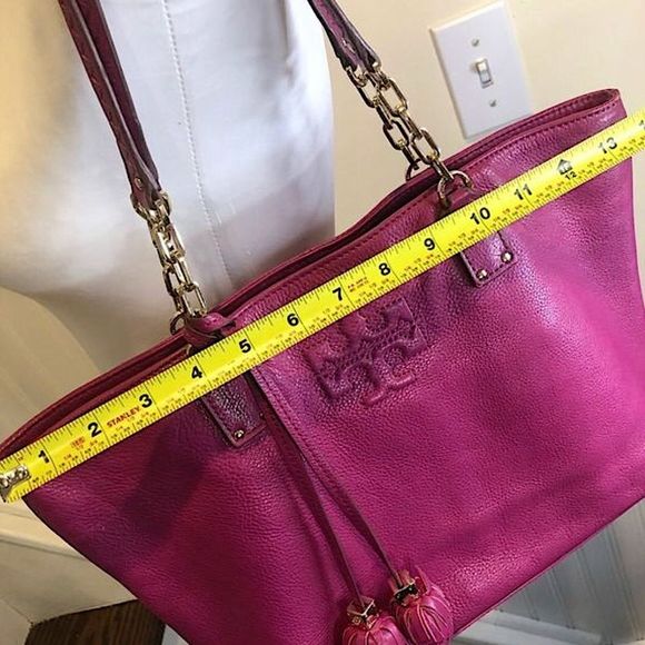 TORY BURCH Fuchsia Leather Bag With Embroidered Shoulder Straps Leather Tassels - Picture 13 of 17
